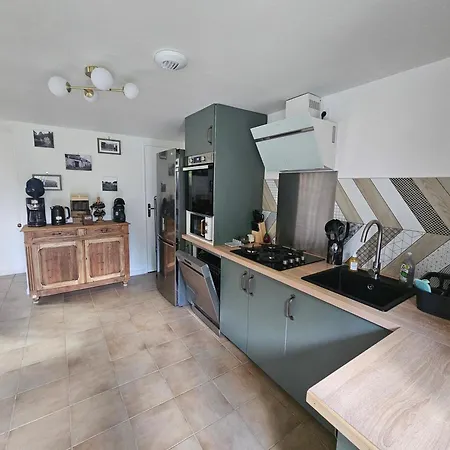 Ker Adele, Longere Cosy Au Coeur D'un Bois Holiday home