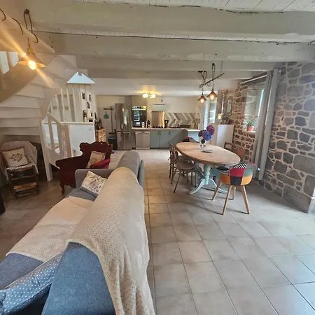 Ker Adele, Longere Cosy Au Coeur D'un Bois Holiday home *
